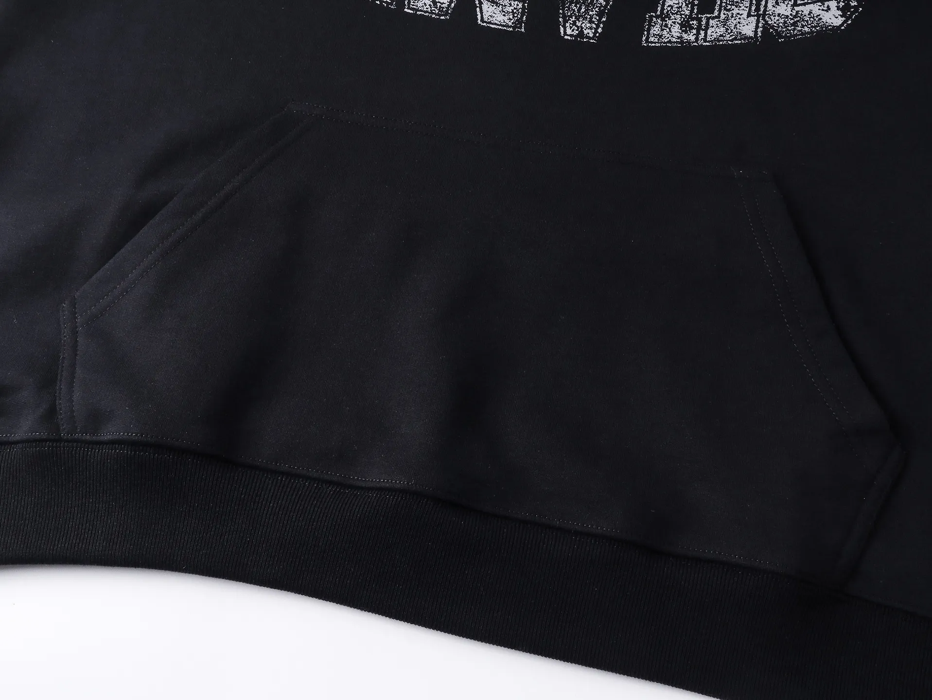 BALENCI*GA New Arrival Balenciaxx . . . 460g Same Style -Color：Black White -SIZE：Xs S M L 8957#